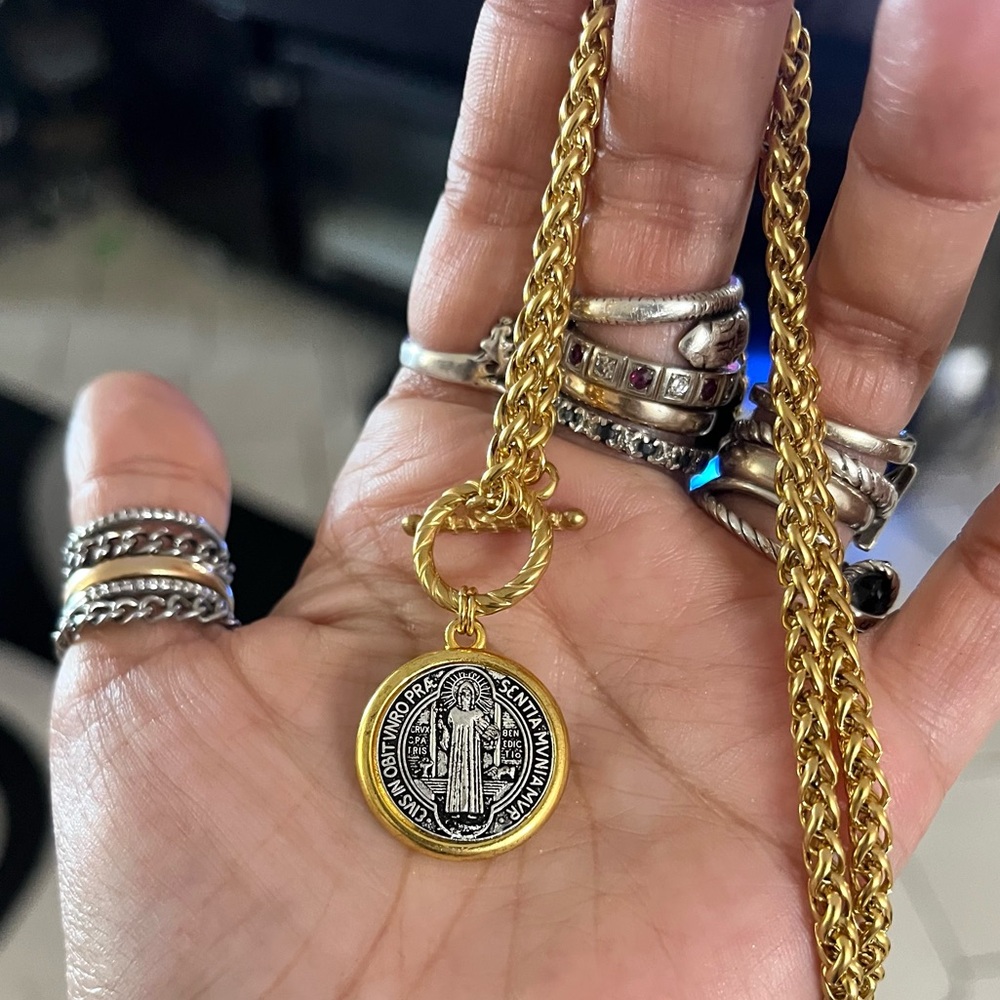 copy . Handmade stainless steel gold color necklace with st Benedict medal charm - Picture 5 of 15